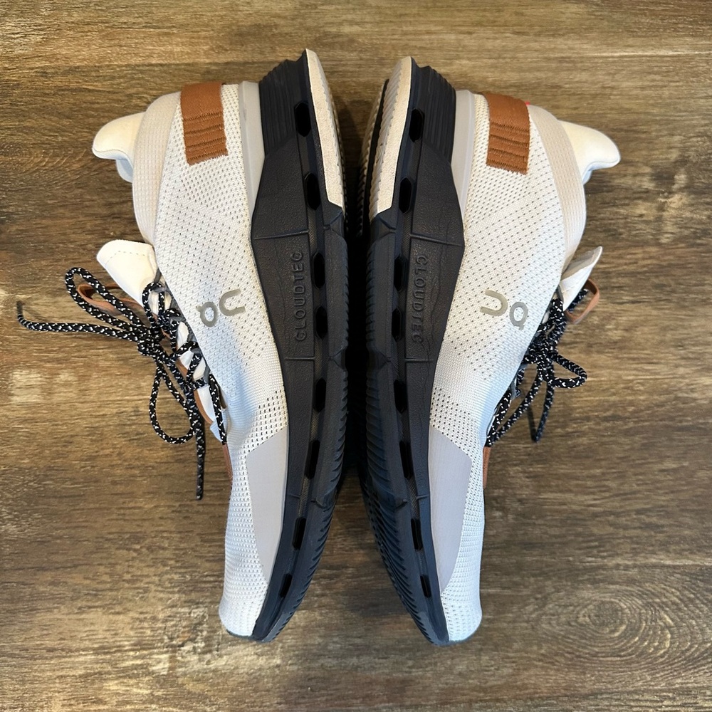 ON Cloud Cloudnova Men’s Size 10 - image 4